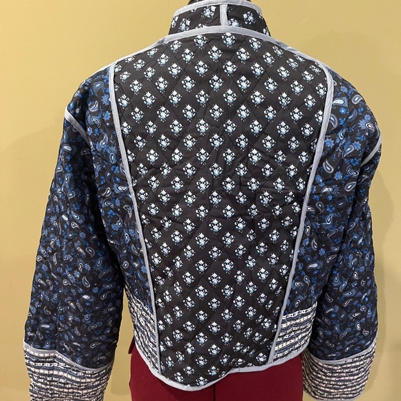 Cropped Puffer Quilted Reversible Jacket (NO Closures) *never worn - Picture 2 of 4